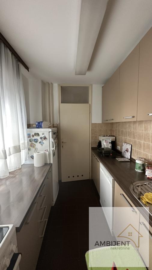 Slika 3 - Četvorosoban stan za izdavanje, 93m2, 1.000€
