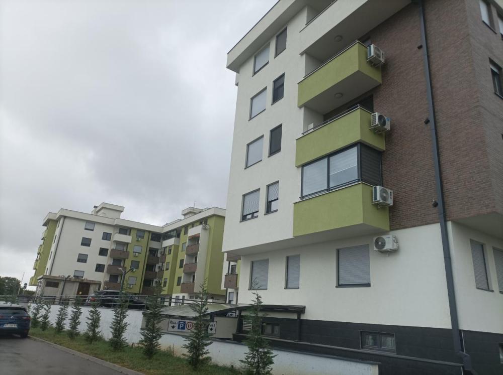 Glavna slika -Trosoban stan za izdavanje, 67m2, 500€