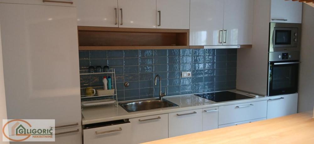 Slika 2 - Emila Zole, Četvorosoban stan na prodaju, 99m2, 210.000€