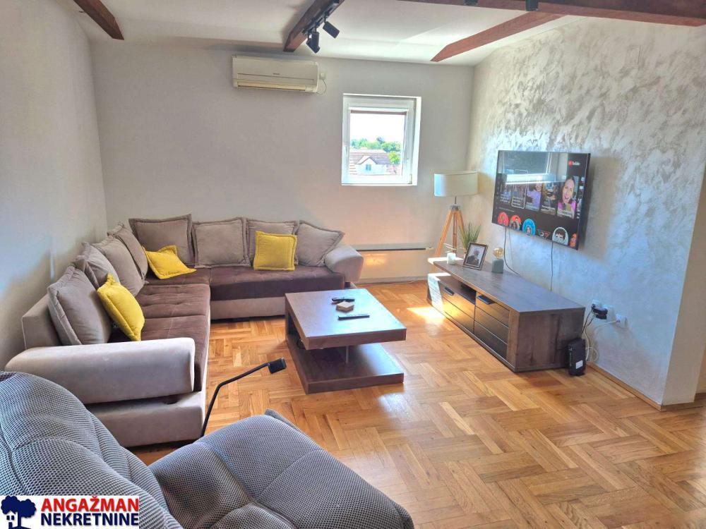 Glavna slika -Sremskih boraca, Četvorosoban stan na prodaju, 70m2, 185.000€