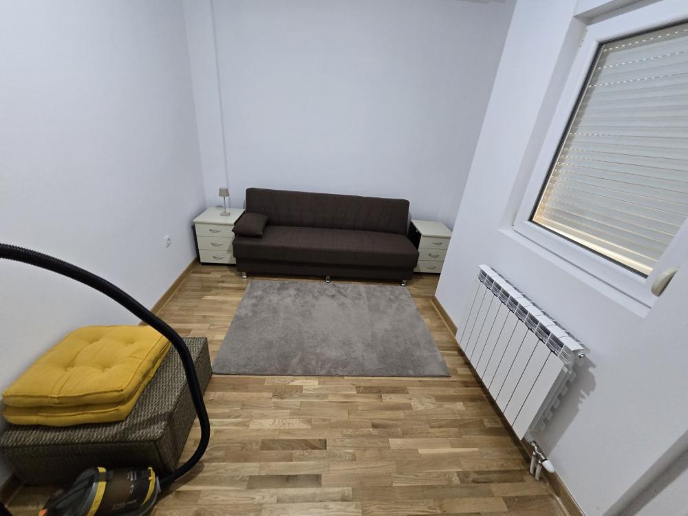 Slika 7 - Prvomajska, Trosoban stan za izdavanje, 80m2, 750€