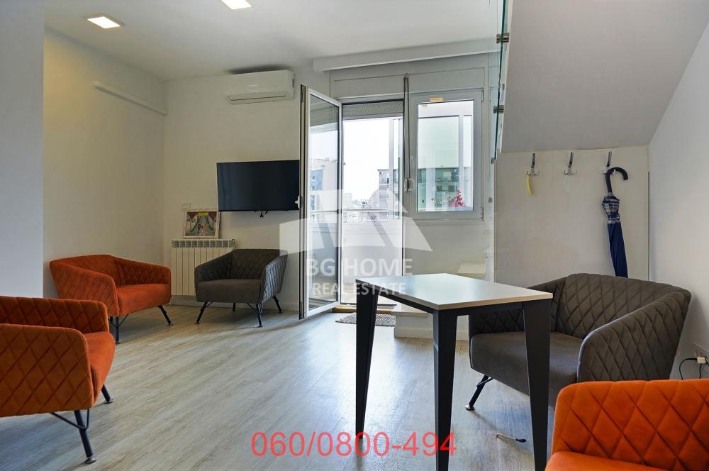 Slika 2 - Pećska, Petosoban stan na prodaju, 118m2, 383.500€