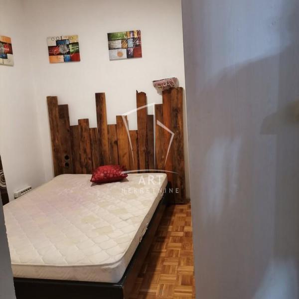 Slika 5 - Matice Srpske, Dvosoban stan za izdavanje, 44m2, 400€