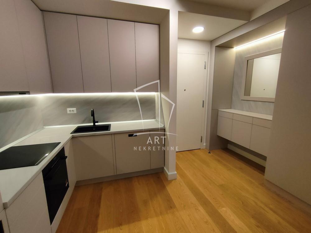 Slika 2 - Omladinskih brigada, Dvosoban stan za izdavanje, 55m2, 1.200€
