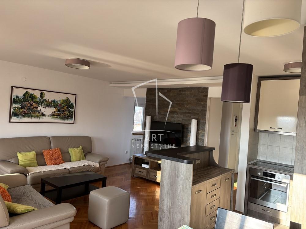 Slika 3 - Dr Milivoja Babića, Trosoban stan za izdavanje, 47m2, 700€