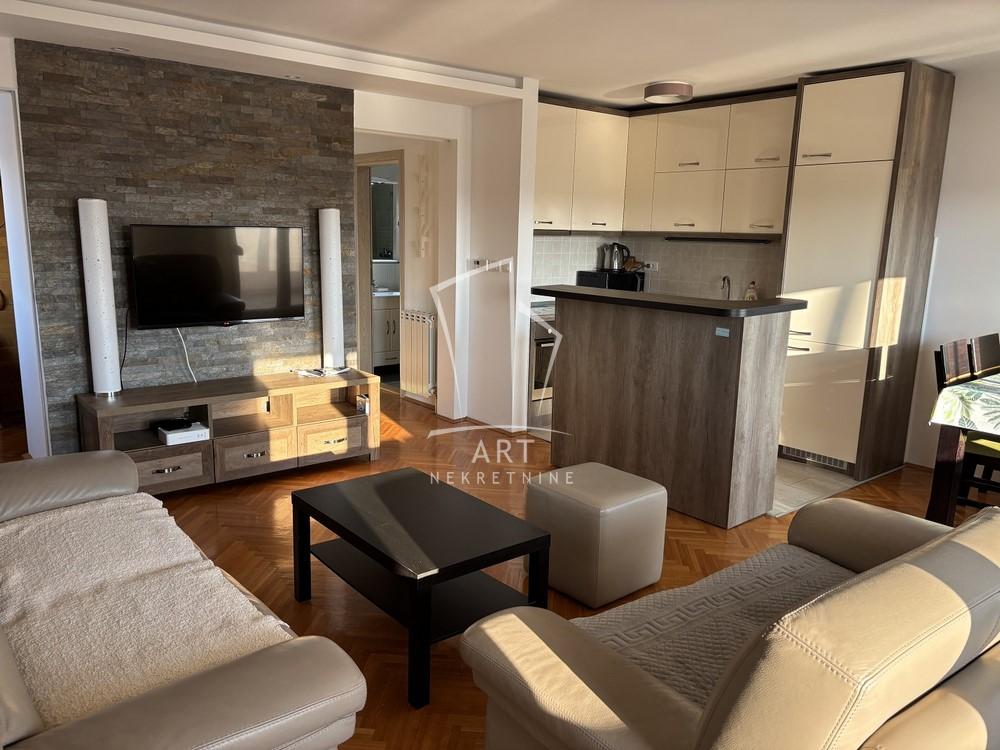 Slika 4 - Dr Milivoja Babića, Trosoban stan za izdavanje, 47m2, 700€