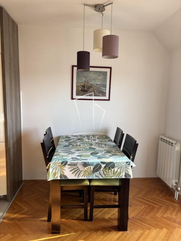 Slika 8 - Dr Milivoja Babića, Trosoban stan za izdavanje, 47m2, 700€