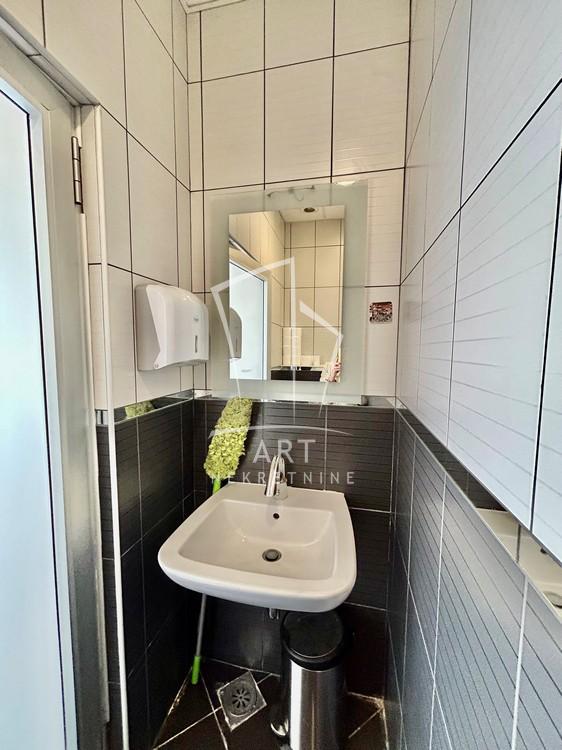 Slika 5 - Bulevar Mihajla Pupina,  Lokal za izdavanje, 31m2, 500€