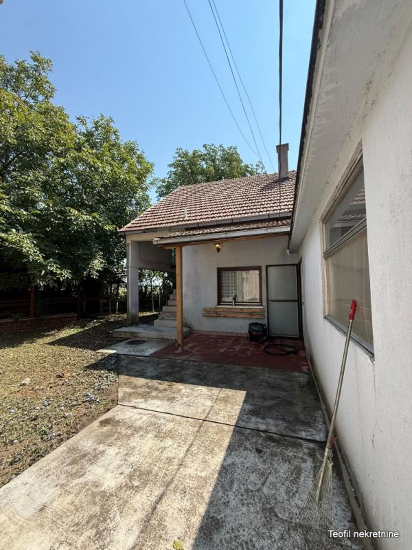 Slika 1 - Karađorđeva,  Kuća na prodaju, 200m2, 187.000€