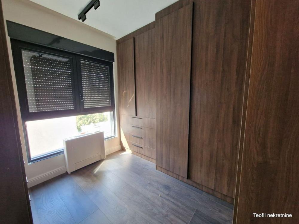 Slika 9 - Niška, Petosoban stan na prodaju, 198m2, 870.000€