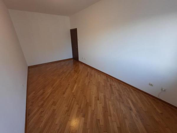Slika 10 - Nebojšina, Petosoban stan za izdavanje, 172m2, 2.000€