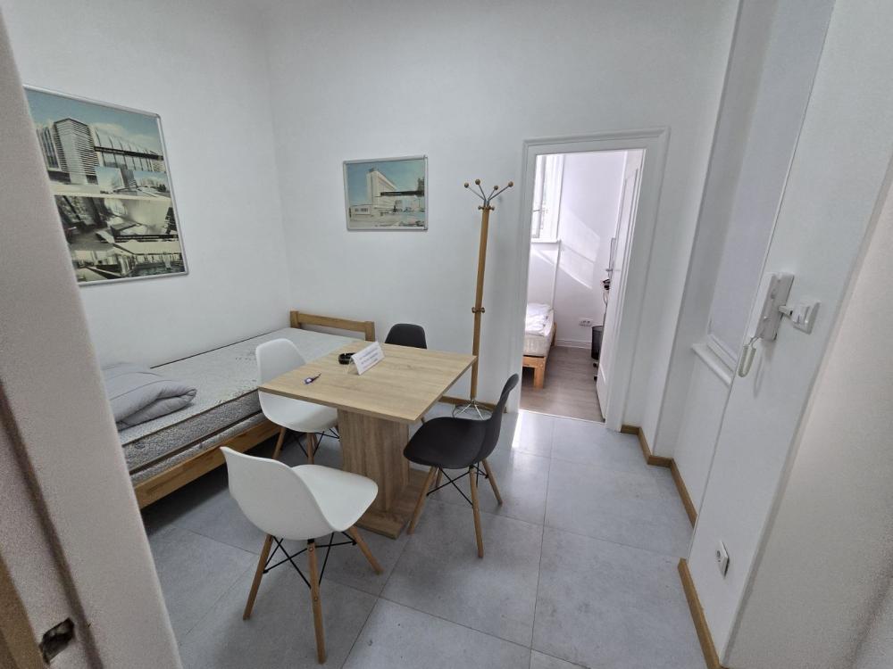 Slika 1 - Bulevar Kralja Aleksandra, Dvosoban stan za izdavanje, 40m2, 800€