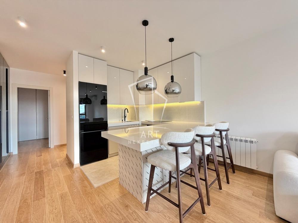 Slika 5 - Tadije Sondermajera, Četvorosoban stan za izdavanje, 106m2, 2.100€