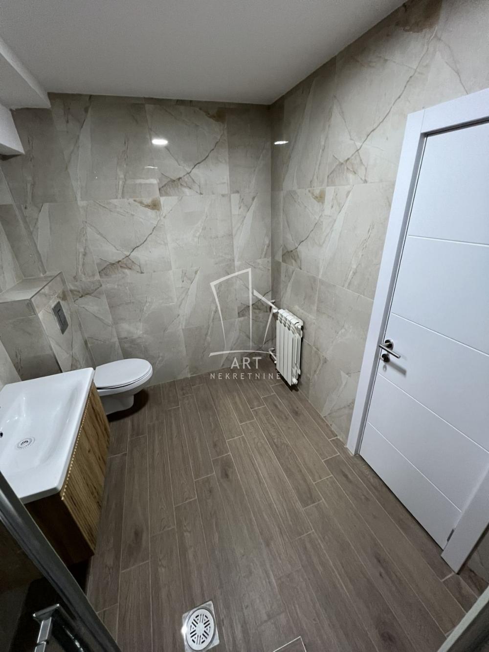 Slika 11 - Crnojevića, Trosoban stan za izdavanje, 85m2, 650€