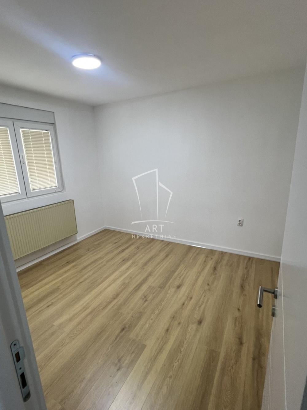 Slika 5 - Crnojevića, Trosoban stan za izdavanje, 85m2, 650€