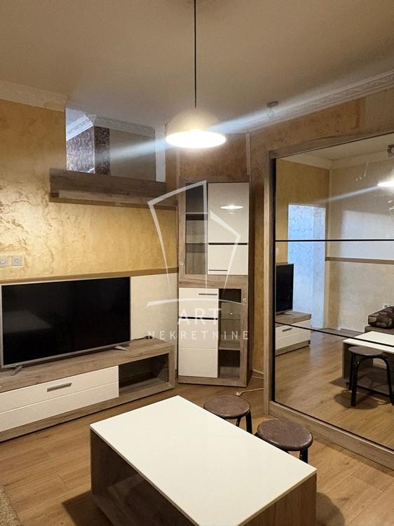 Glavna slika oglasa 416477