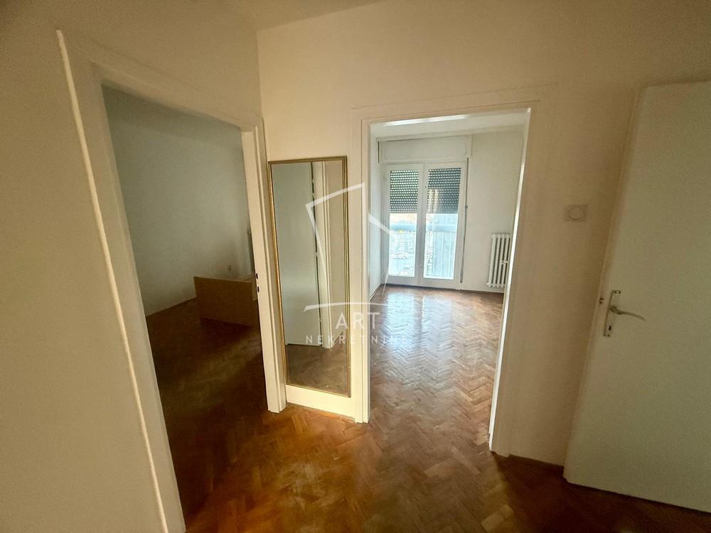 Slika 9 - Bulevar despota Stefana, Trosoban stan za izdavanje, 88m2, 800€