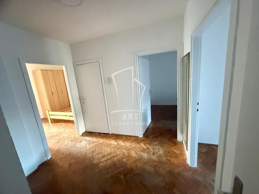 Slika 10 - Bulevar despota Stefana, Trosoban stan za izdavanje, 88m2, 800€