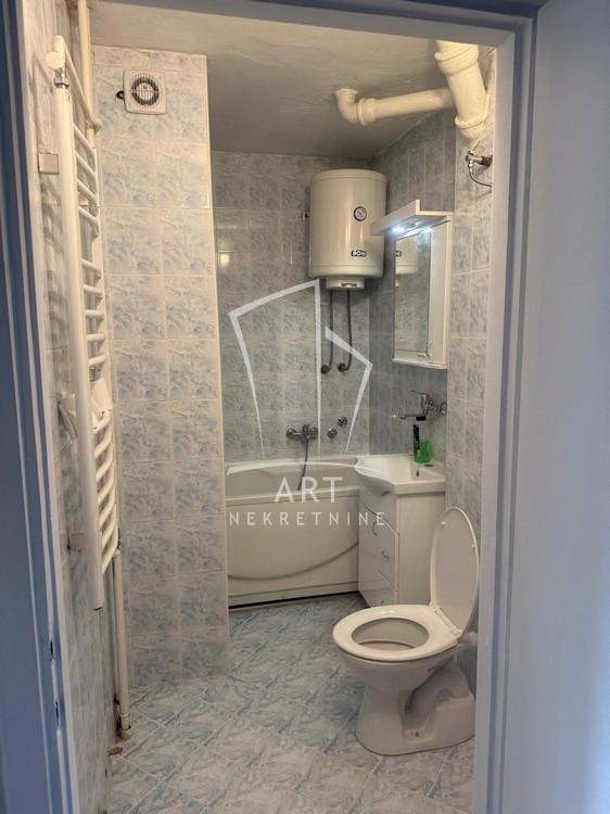 Slika 11 - Bulevar despota Stefana, Trosoban stan za izdavanje, 88m2, 800€