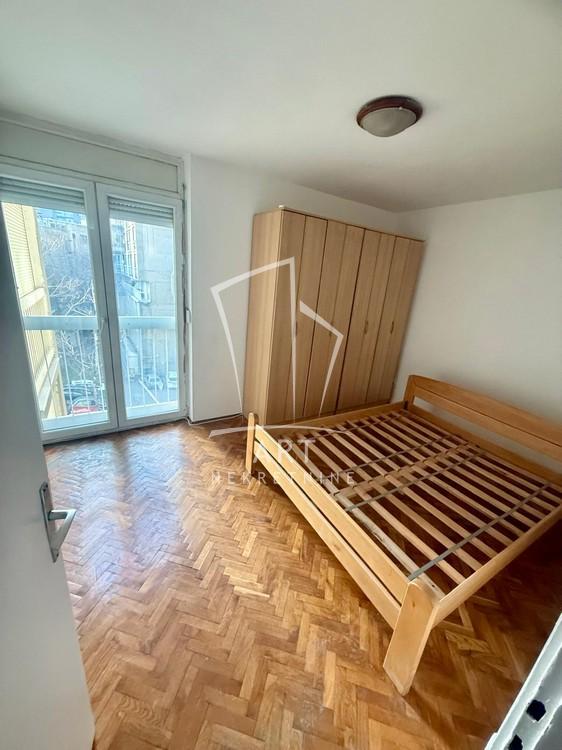 Slika 7 - Bulevar despota Stefana, Trosoban stan za izdavanje, 88m2, 800€