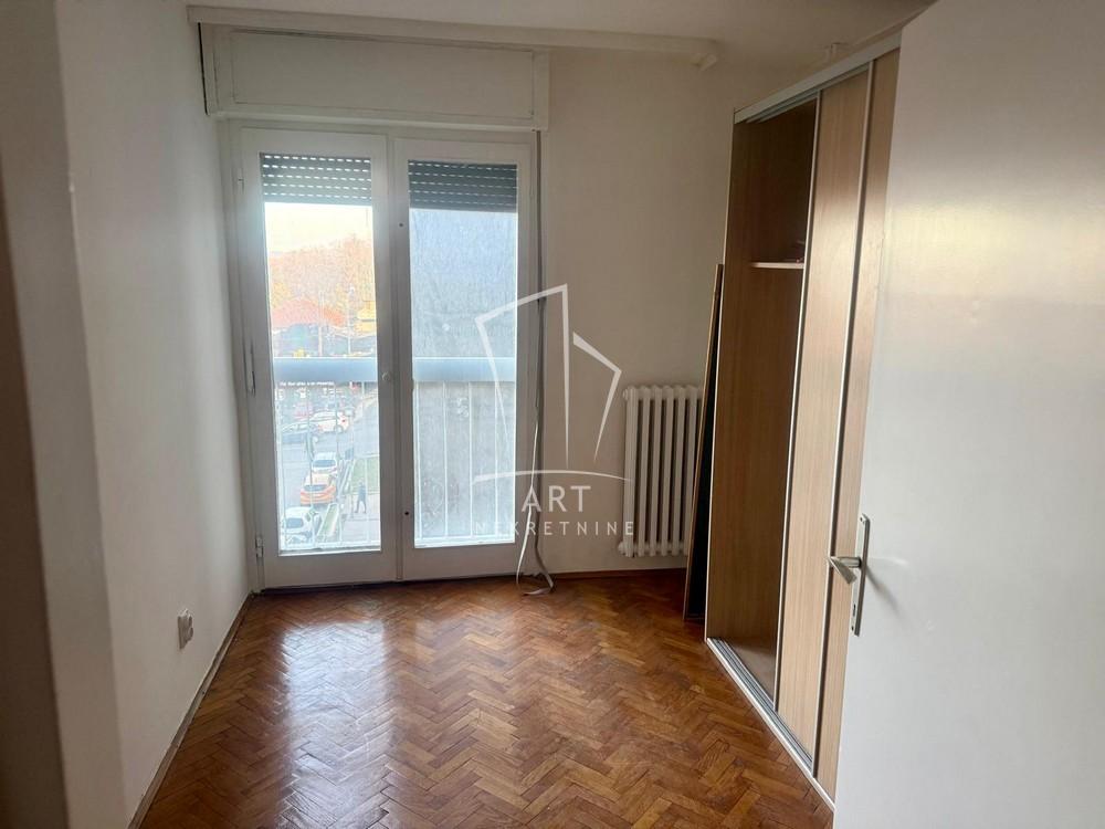 Slika 8 - Bulevar despota Stefana, Trosoban stan za izdavanje, 88m2, 800€
