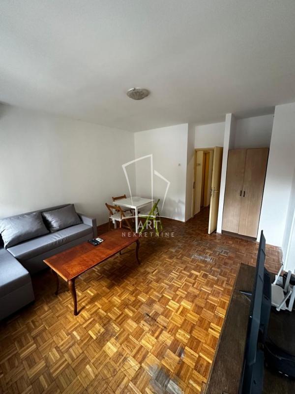 Slika 2 - Mirijevski Venac, Jednoiposoban stan na prodaju, 39m2, 125.000€