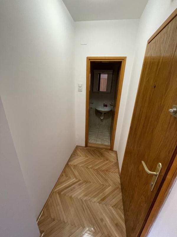 Slika 5 - Jednosoban stan za izdavanje, 25m2, 250€
