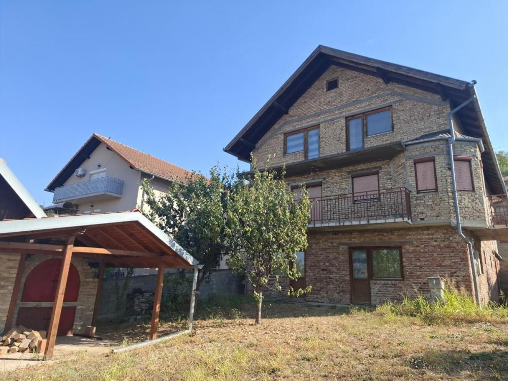 Slika 1 -  Kuća na prodaju, 345m2, 150.000€