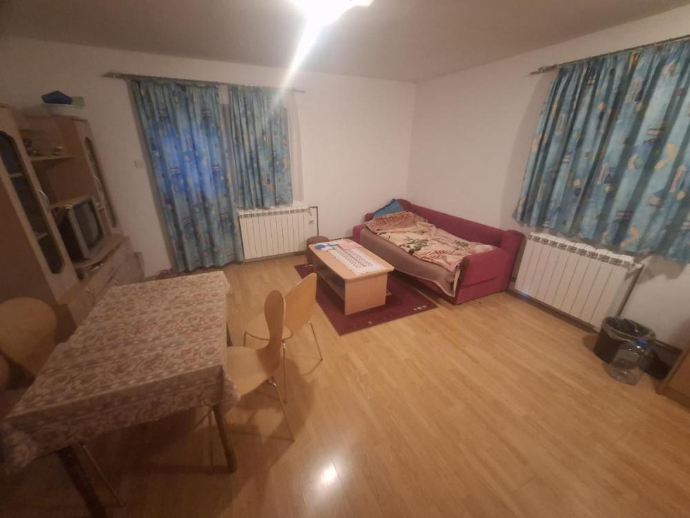 Slika 9 -  Kuća na prodaju, 345m2, 150.000€