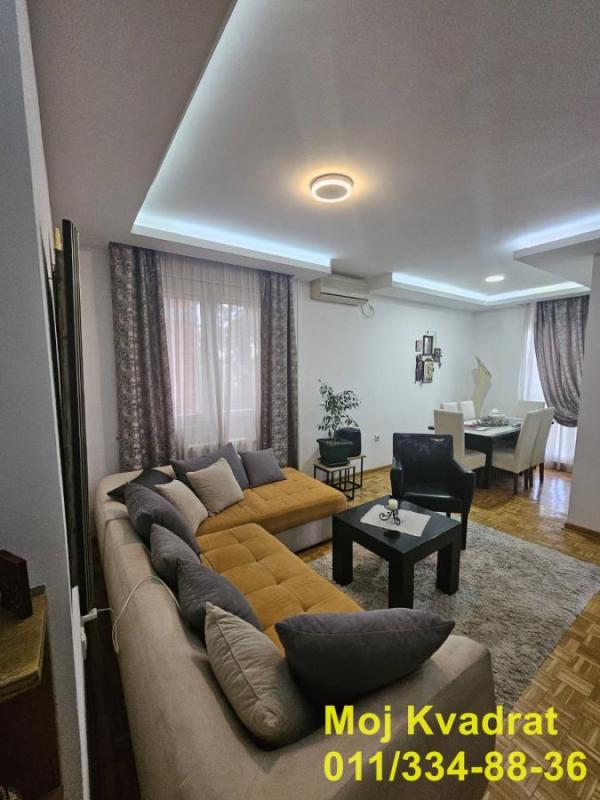 Slika 2 - Četvorosoban stan na prodaju, 98m2, 305.000€