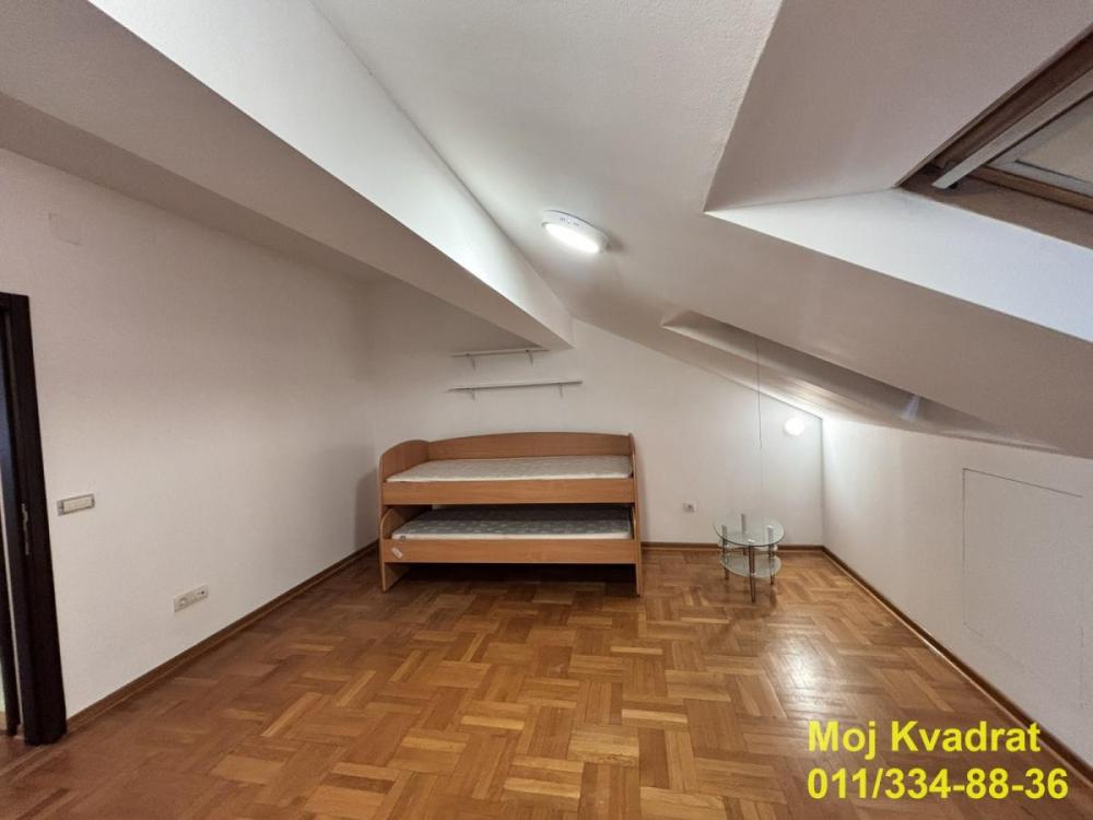 Slika 4 - Četvoroiposoban stan na prodaju, 108m2, 320.000€