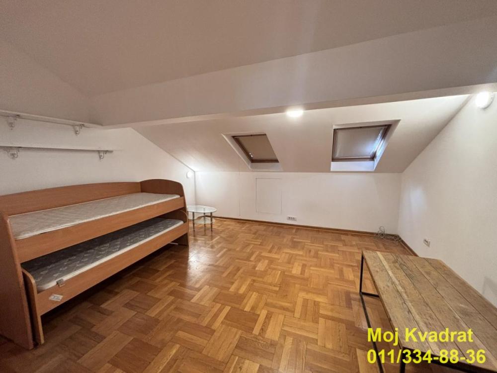 Slika 5 - Četvoroiposoban stan na prodaju, 108m2, 320.000€