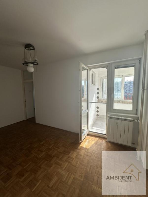 Slika 4 - Troiposoban stan za izdavanje, 88m2, 800€