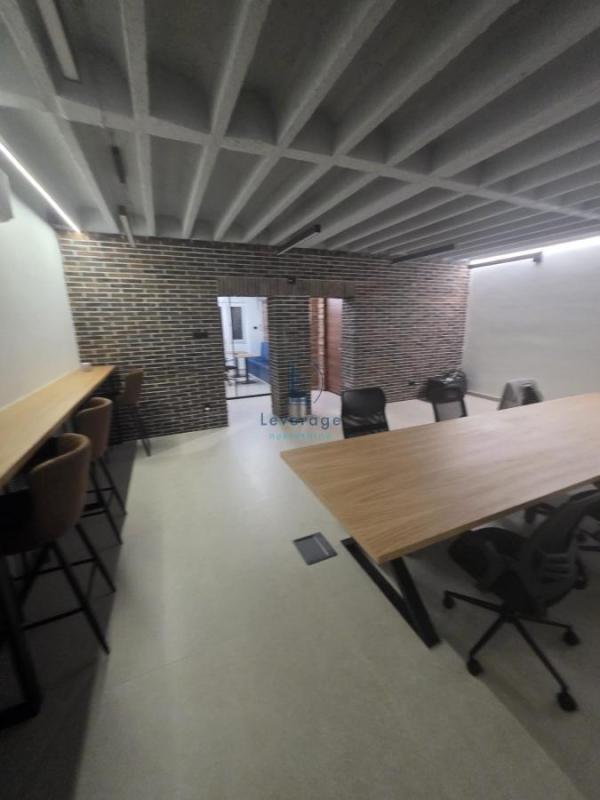 Slika 2 - Sarajevska,  Lokal za izdavanje, 70m2, 1.450€