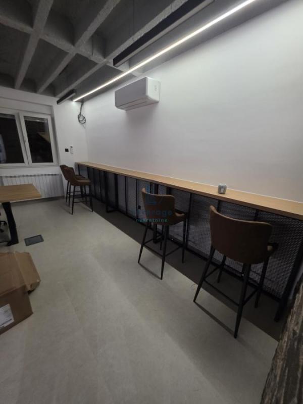 Slika 10 - Sarajevska,  Lokal za izdavanje, 70m2, 1.450€