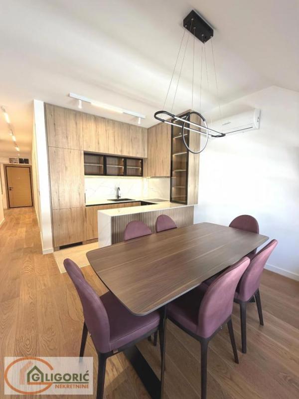 Slika 4 - Cerska, Trosoban stan za izdavanje, 65m2, 1.200€