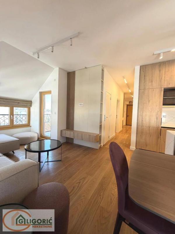 Slika 3 - Cerska, Trosoban stan za izdavanje, 65m2, 1.200€