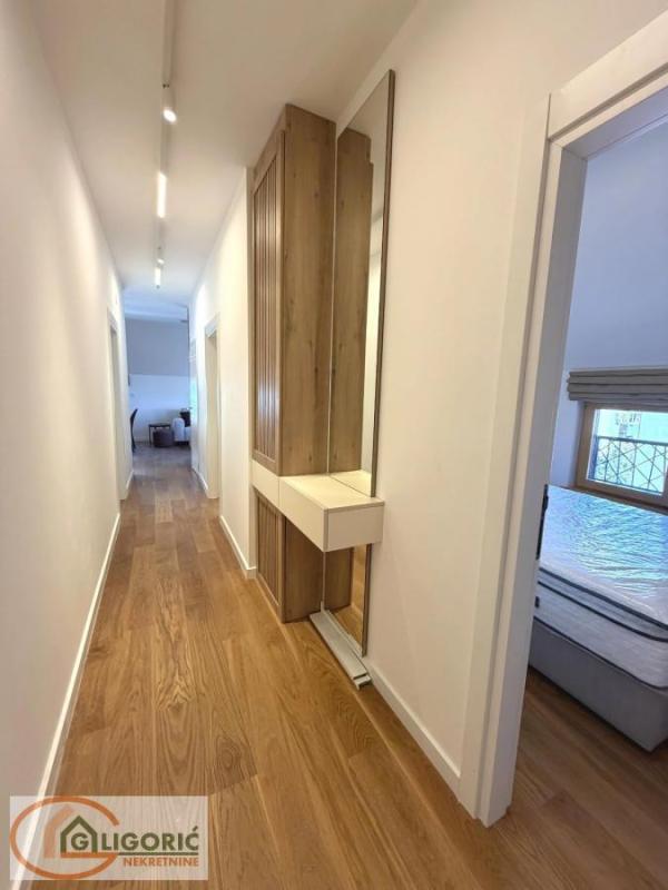 Slika 6 - Cerska, Trosoban stan za izdavanje, 65m2, 1.200€