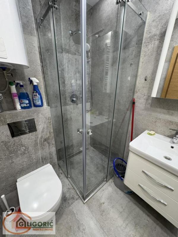Slika 11 - Troiposoban stan za izdavanje, 80m2, 1.000€