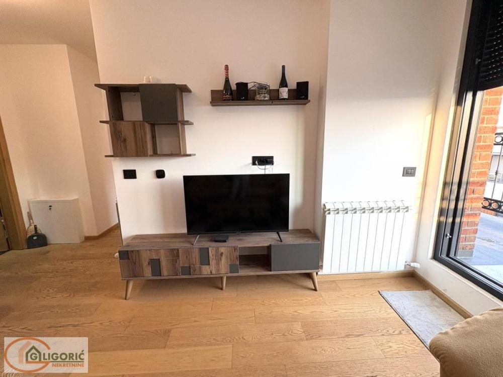 Slika 4 - Troiposoban stan za izdavanje, 80m2, 1.000€