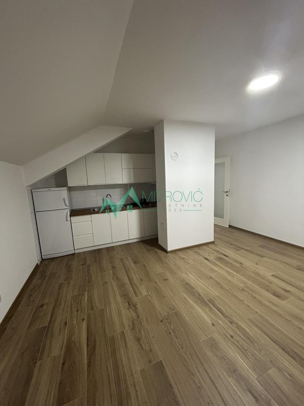 Slika 3 -  Lokal za izdavanje, 427m2, 2.800€