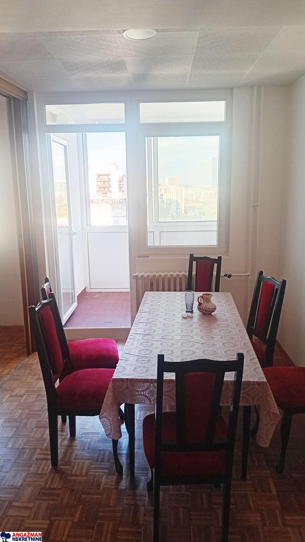 Slika 3 - Nehruova, Četvorosoban stan na prodaju, 106m2, 340.000€