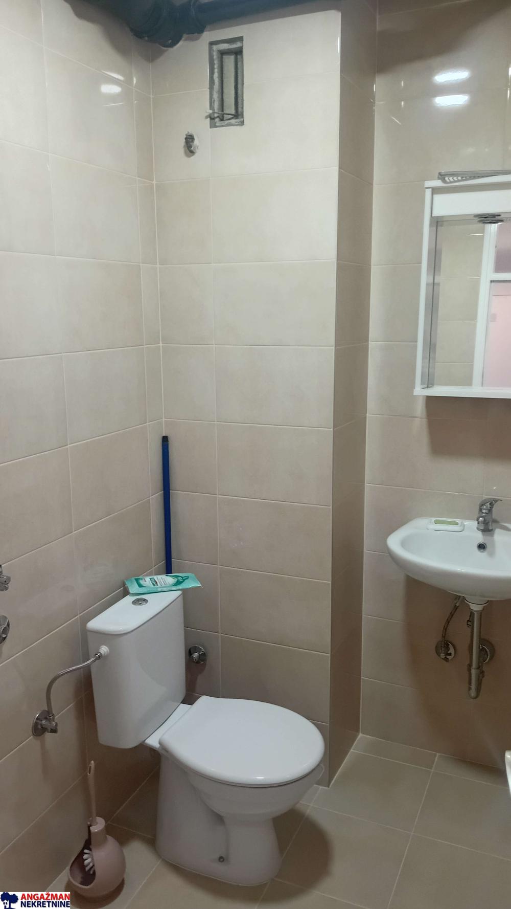 Slika 10 - Nehruova, Četvorosoban stan na prodaju, 106m2, 340.000€