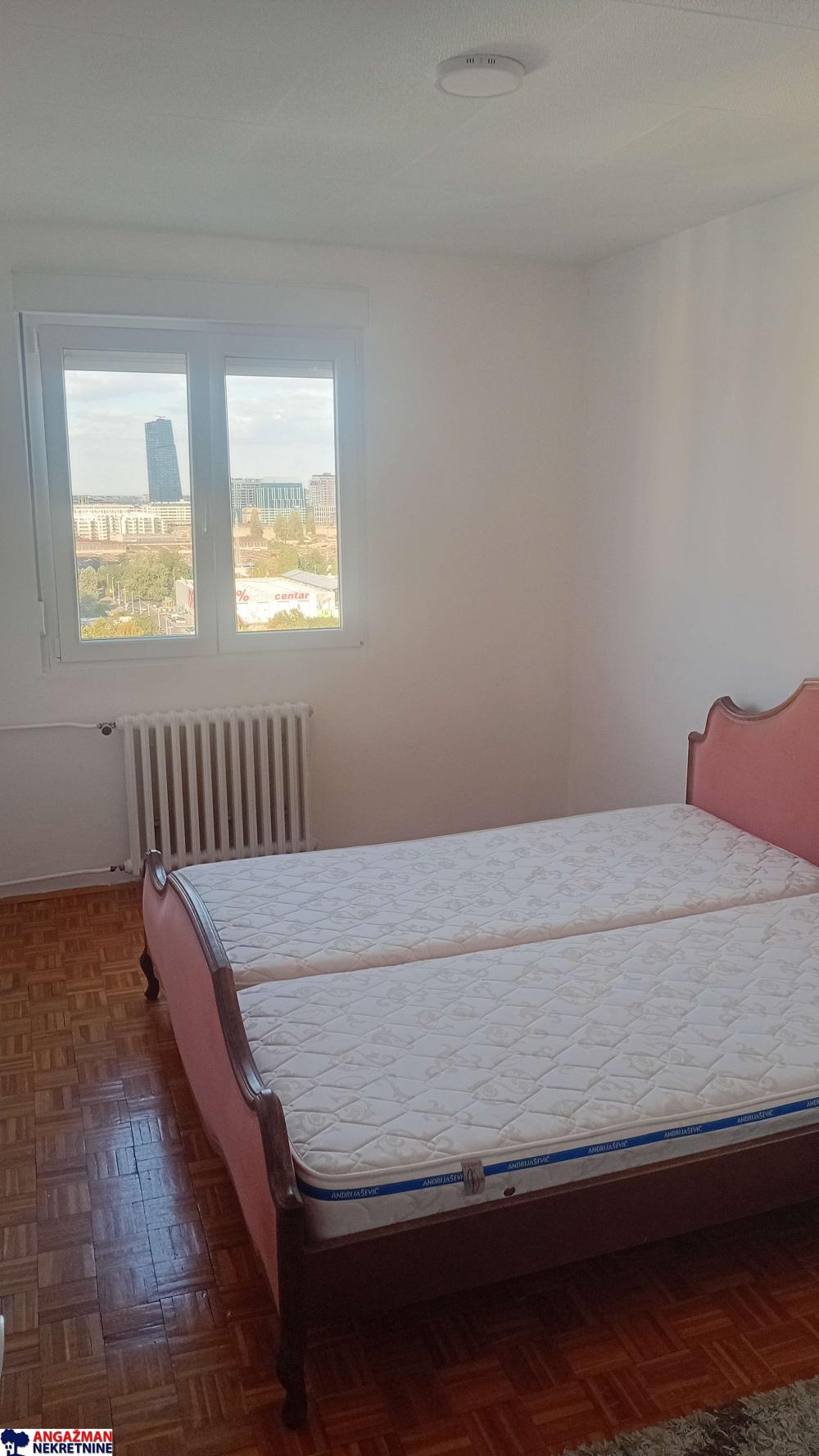 Slika 8 - Nehruova, Četvorosoban stan na prodaju, 106m2, 340.000€
