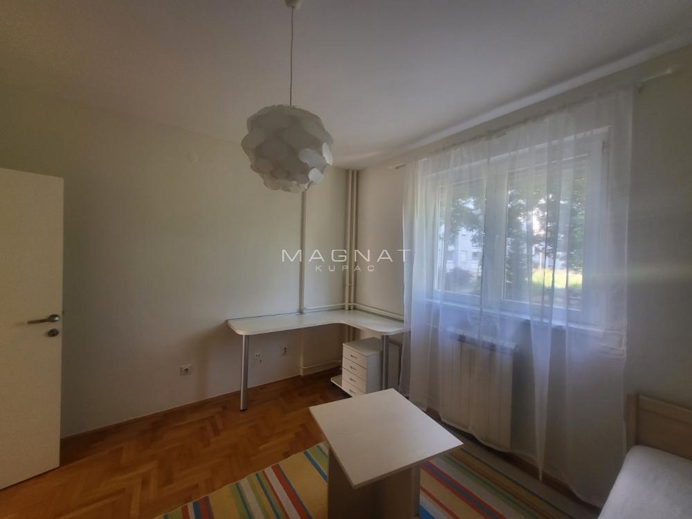 Slika 4 - Nedeljka Gvozdenovića, Trosoban stan za izdavanje, 76m2, 700€