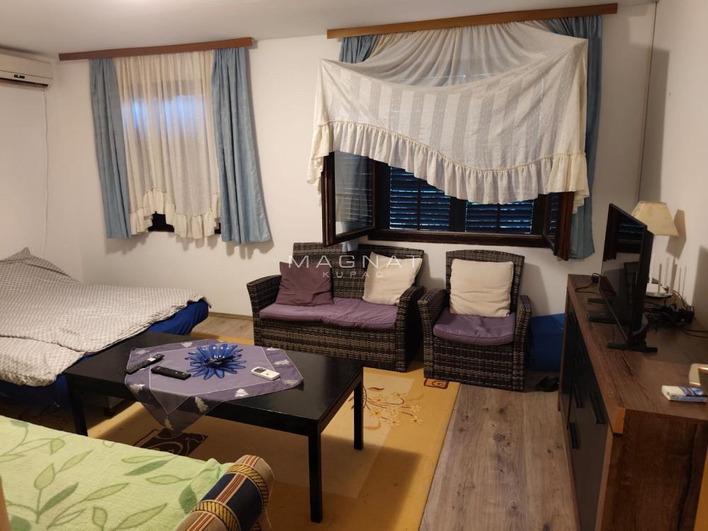 Slika 8 - Avalska,  Kuća na prodaju, 59m2, 150.000€