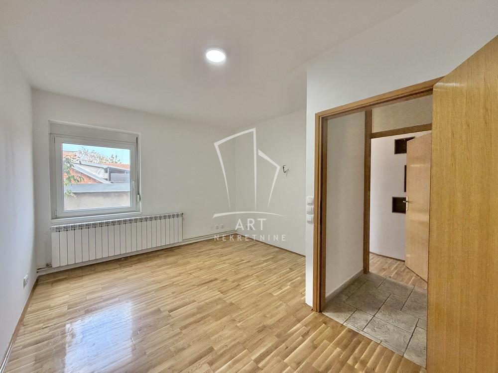 Slika 6 - Živka Davidovića, Trosoban stan na prodaju, 89m2, 263.000€