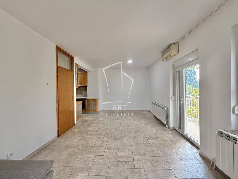Slika 3 - Živka Davidovića, Trosoban stan na prodaju, 89m2, 263.000€