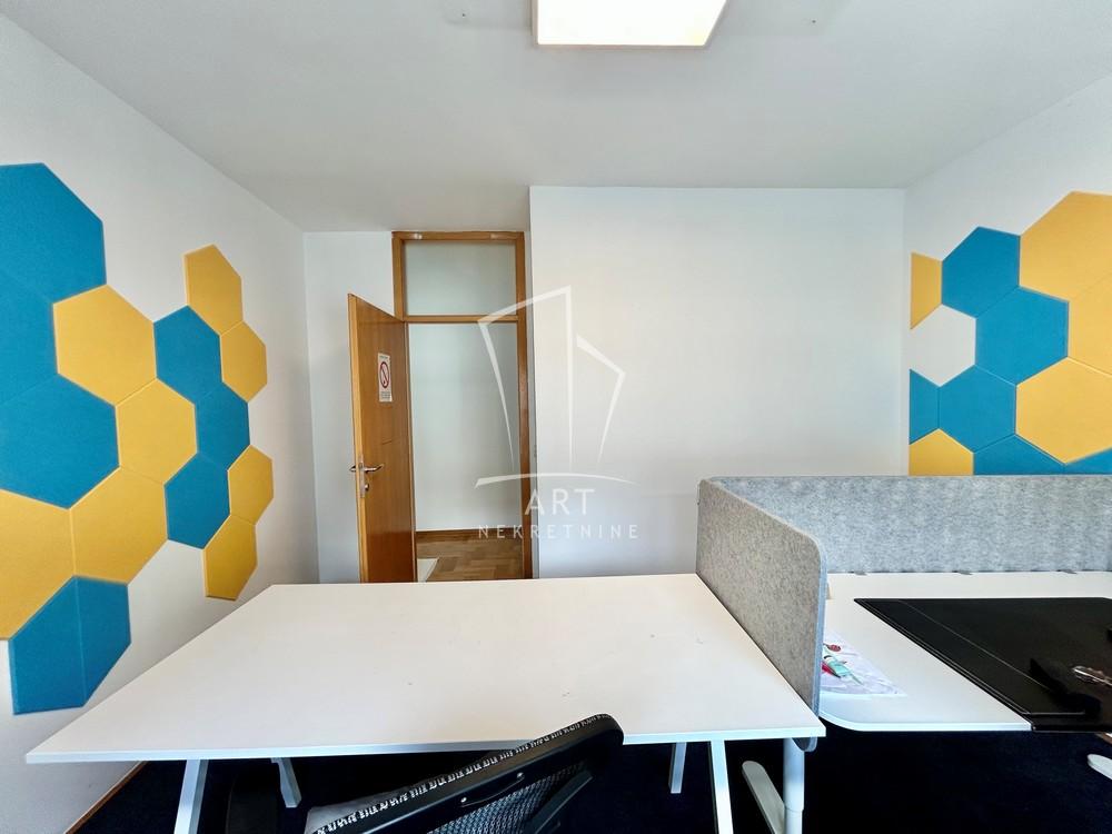 Slika 1 - Bulevar Arsenija Čarnojevića, Troiposoban stan za izdavanje, 88m2, 1.100€