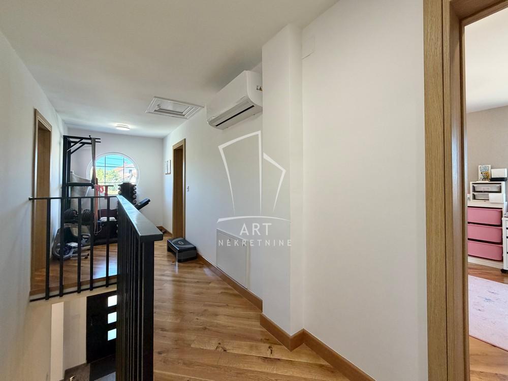 Slika 9 -  Kuća na prodaju, 157m2, 345.000€